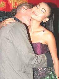 华裔明星美国卖淫,真相与反思