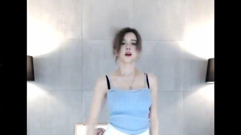 伊素婉丝袜直播间