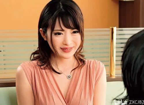 辻井美穗无码的作品,光影交织下的艺术魅力